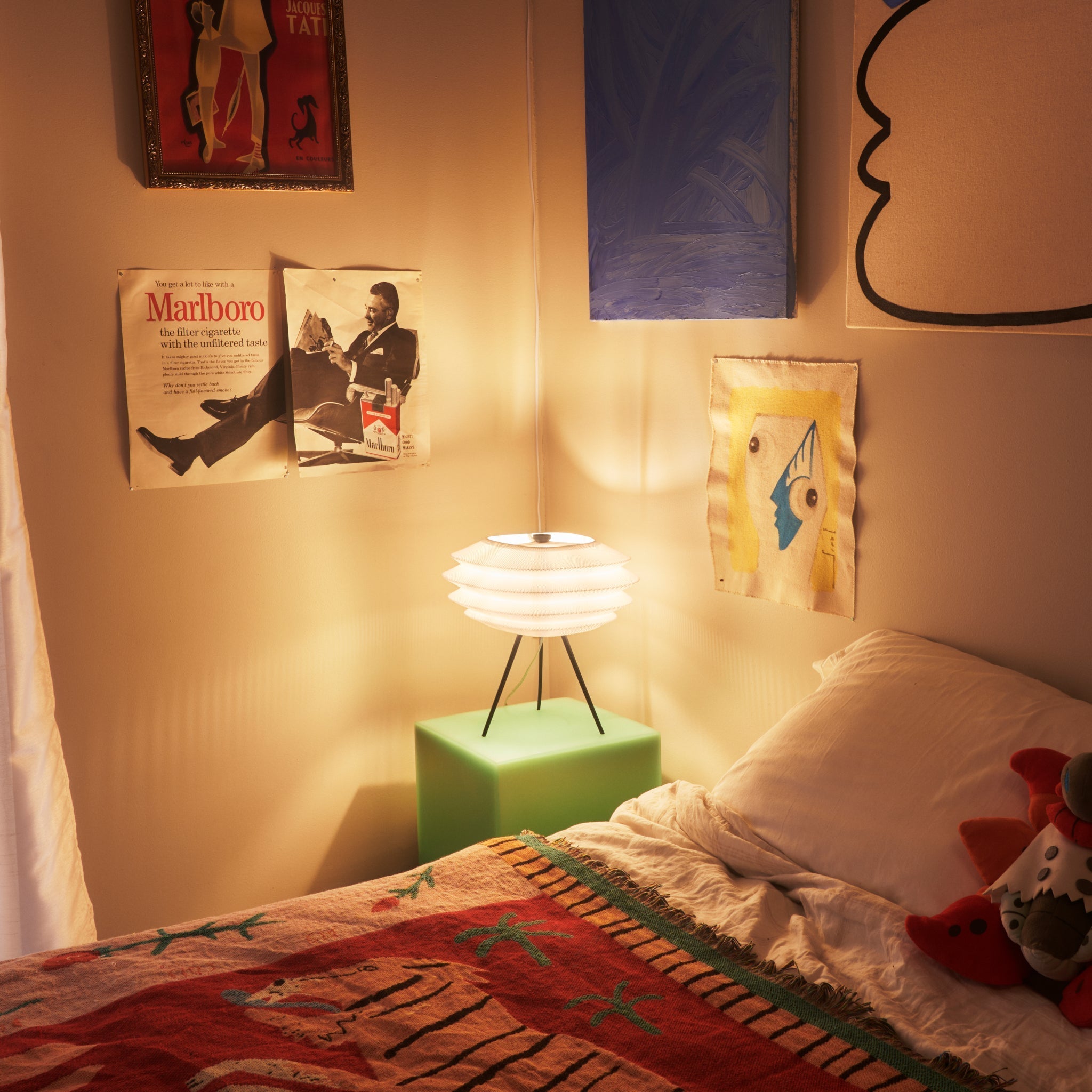 Lampe Arcas imprimée en 3D avec effet translucide – design artistique unique pour un éclairage intérieur moderne